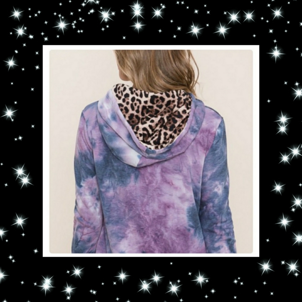 ‼️CLEARANCE PRICE FIRM‼️Tie Dye Printed Hooded Pullover💜 - Picture 5 of 7